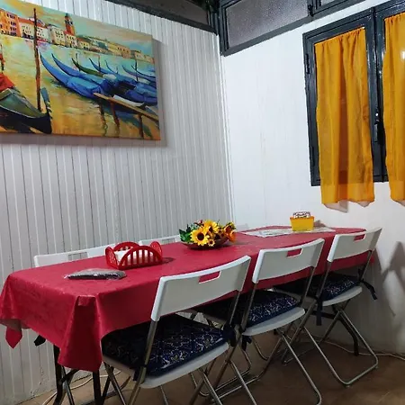 Holiday home Robert Holiday Catania