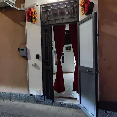 Robert Holiday Prázdninový dům Katánie