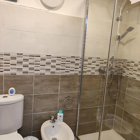 Robert Holiday Prázdninový dům Katánie